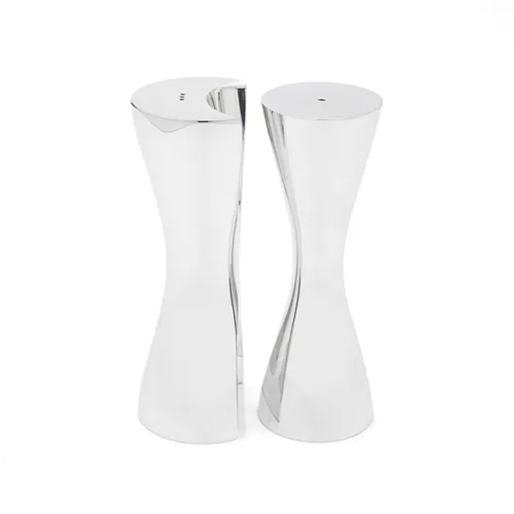 NAMBE Hug Salt & Pepper Shakers